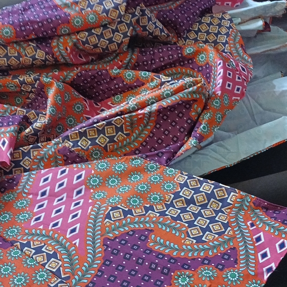 Woman's skirt - Picture 7 of 9